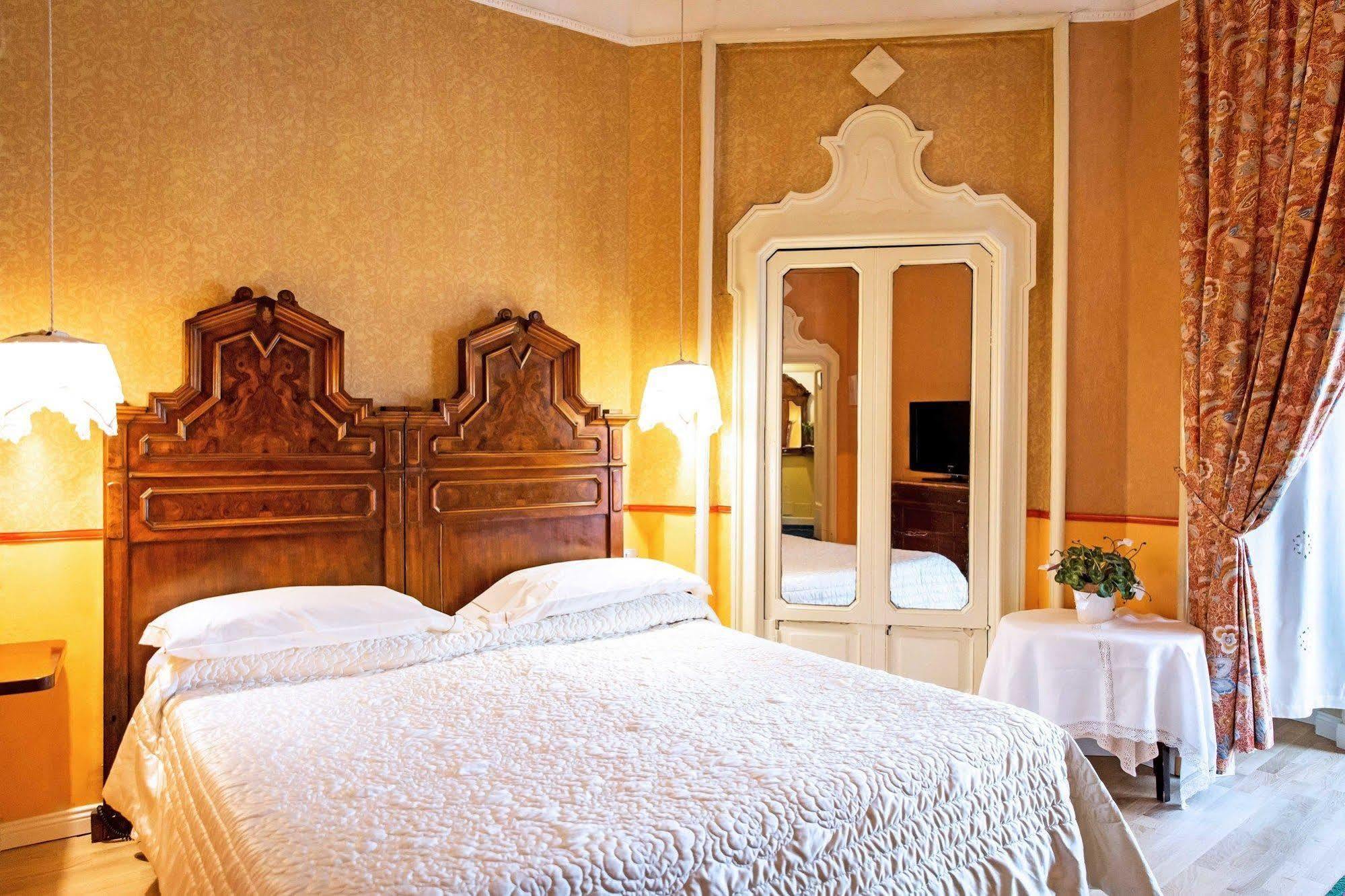 Antica Locanda Solferino มิลาน ภายนอก รูปภาพ